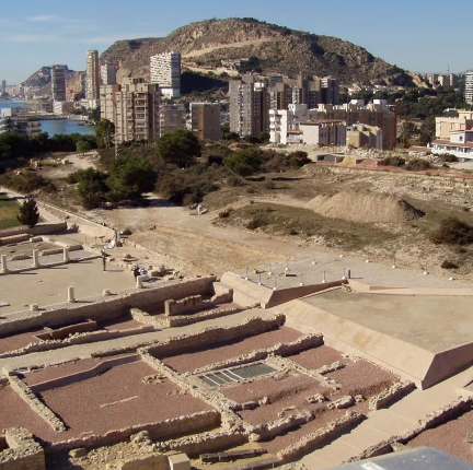Visita Guiada al Tossal de Manises